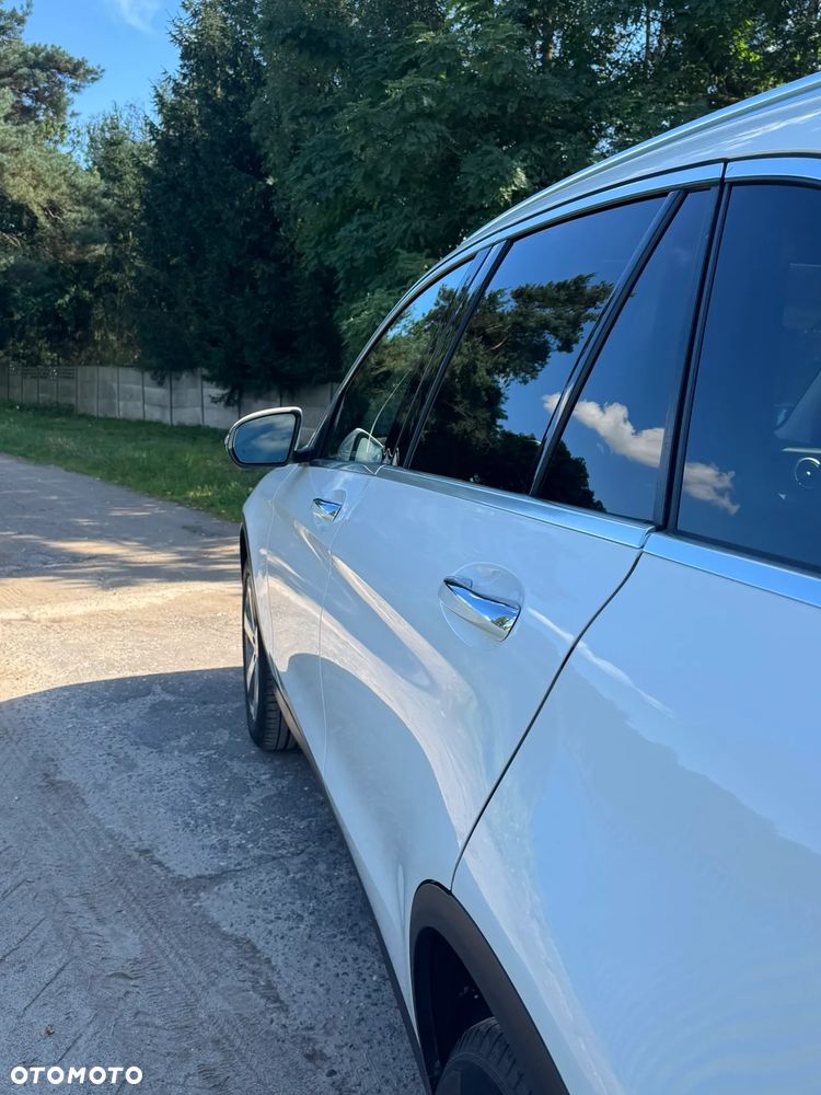 Mercedes-Benz GLC 300 4-Matic - 9