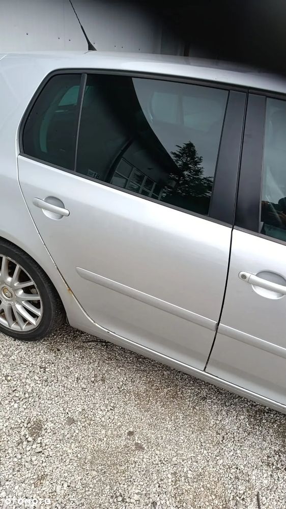 35501 Volkswagen golf V 2.0 TDI BKD 140 km na części skrzynia KNS lakier LA7W - 8