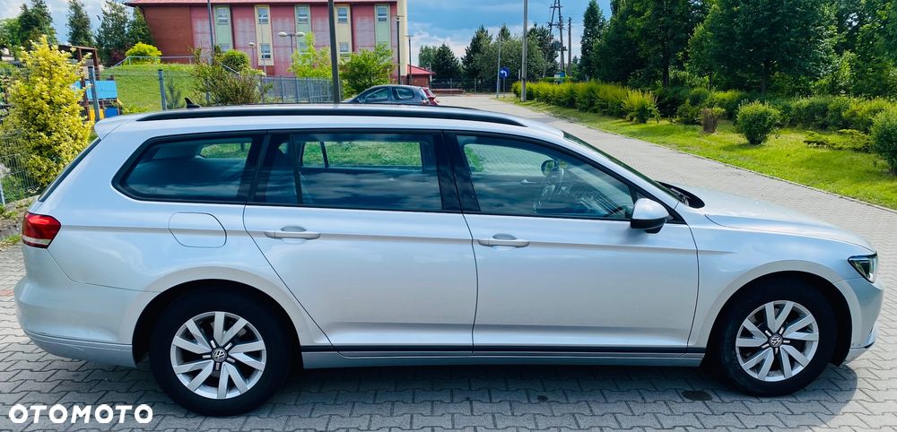 Volkswagen Passat - 5