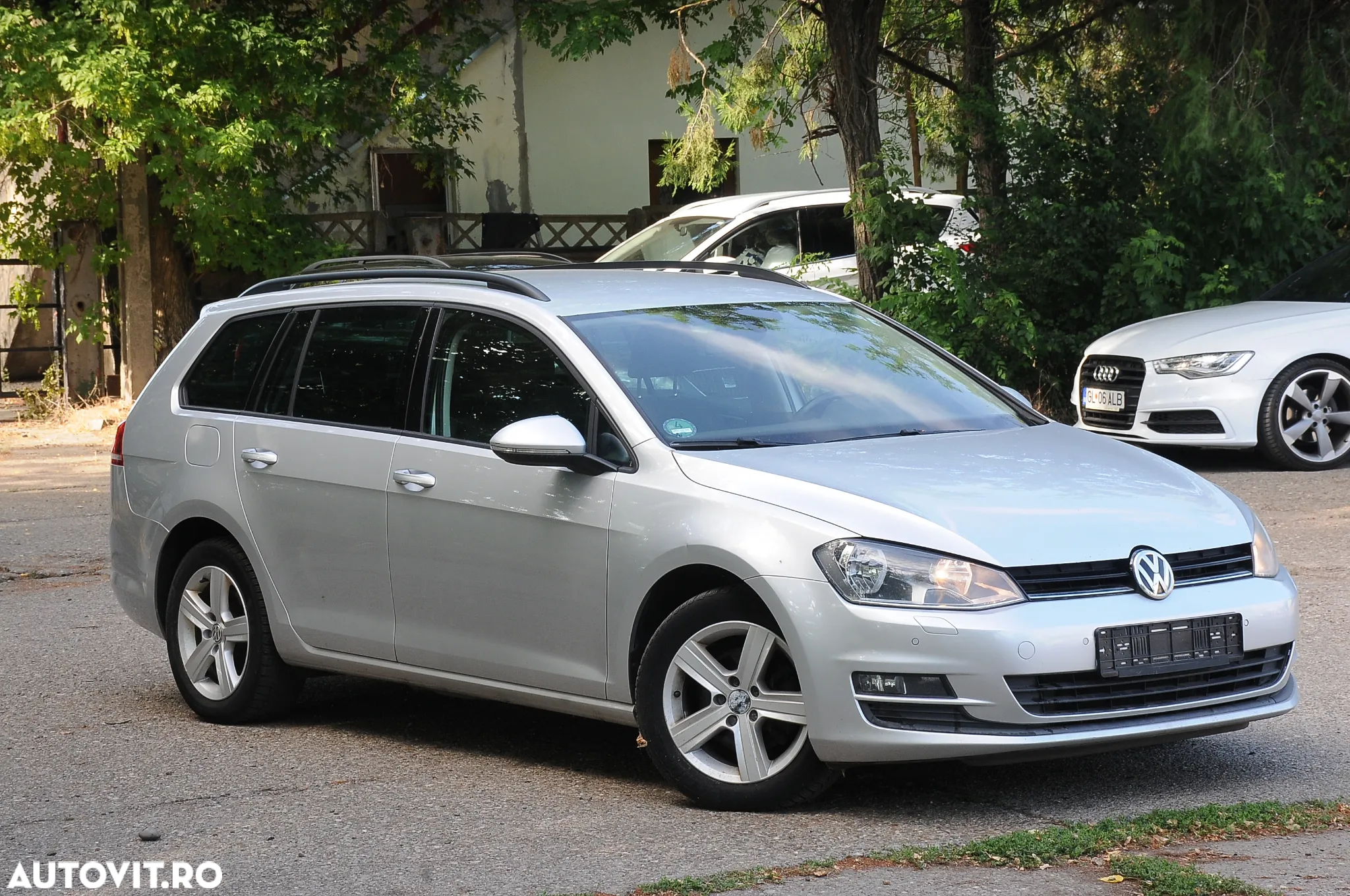 Volkswagen Golf 2.0 TDI Highline - 2