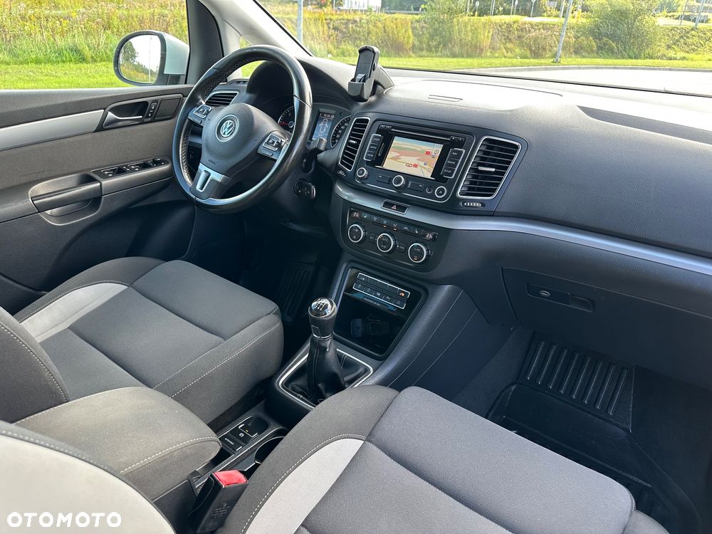 Volkswagen Sharan 2.0 TDI BlueMotion Technology Life - 17