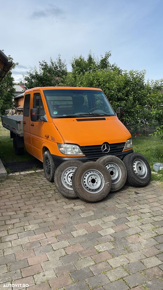 Mercedes-Benz Sprinter 208 Doka - 12