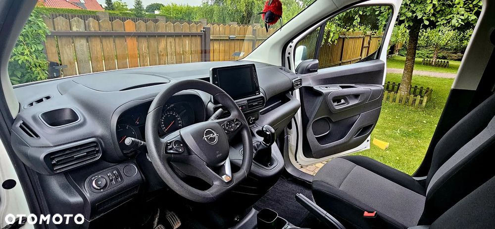 Opel COMBO - 20