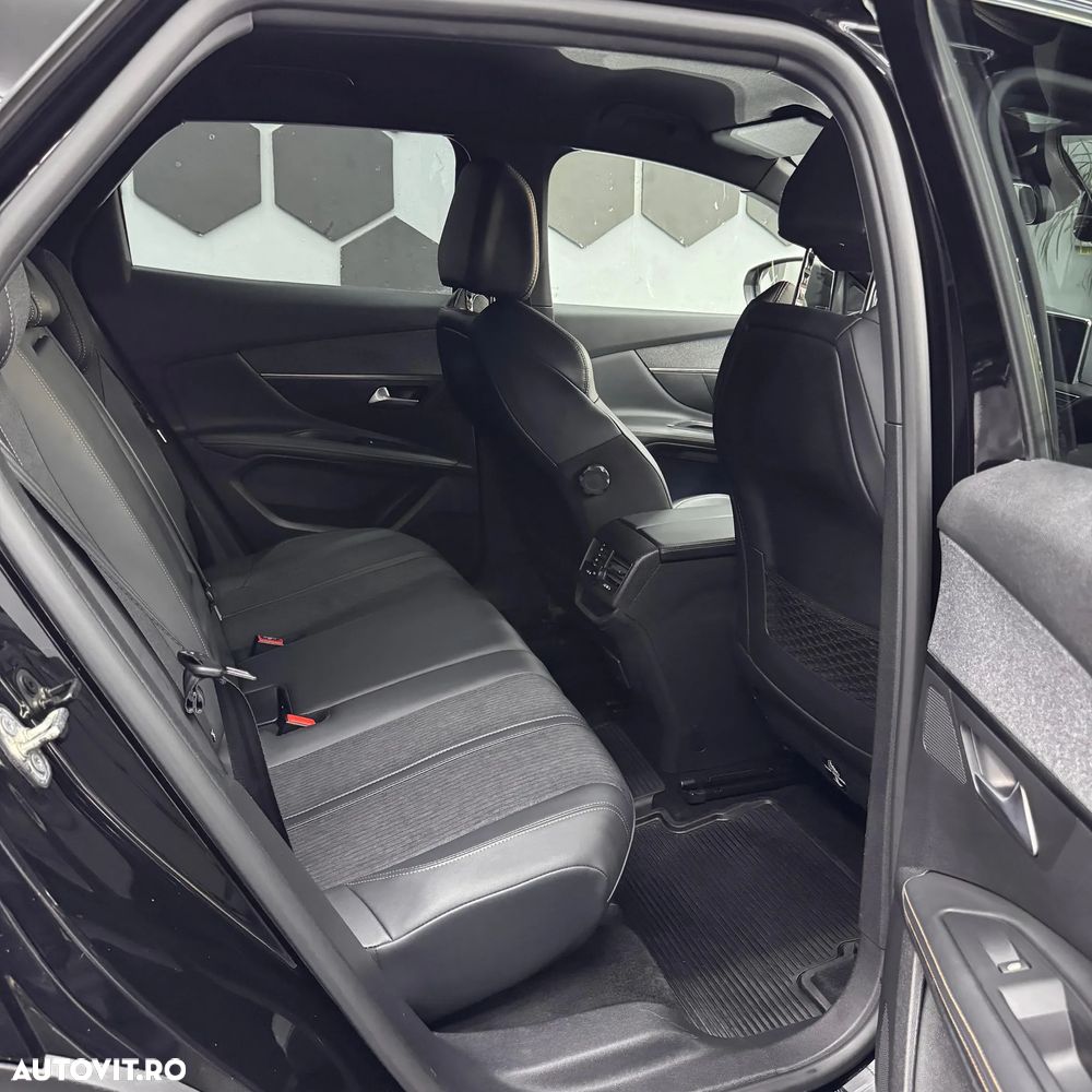 Peugeot 3008 1.6 PureTech Turbo S&S EAT8 GT-Line - 7