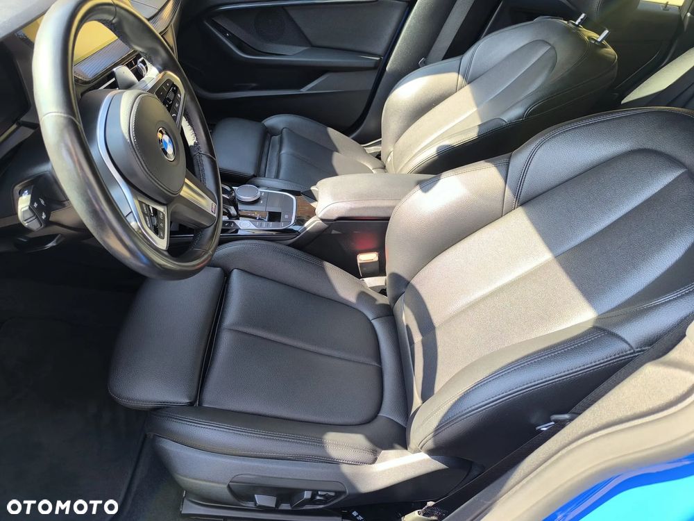 BMW Seria 2 218d M Sport - 4
