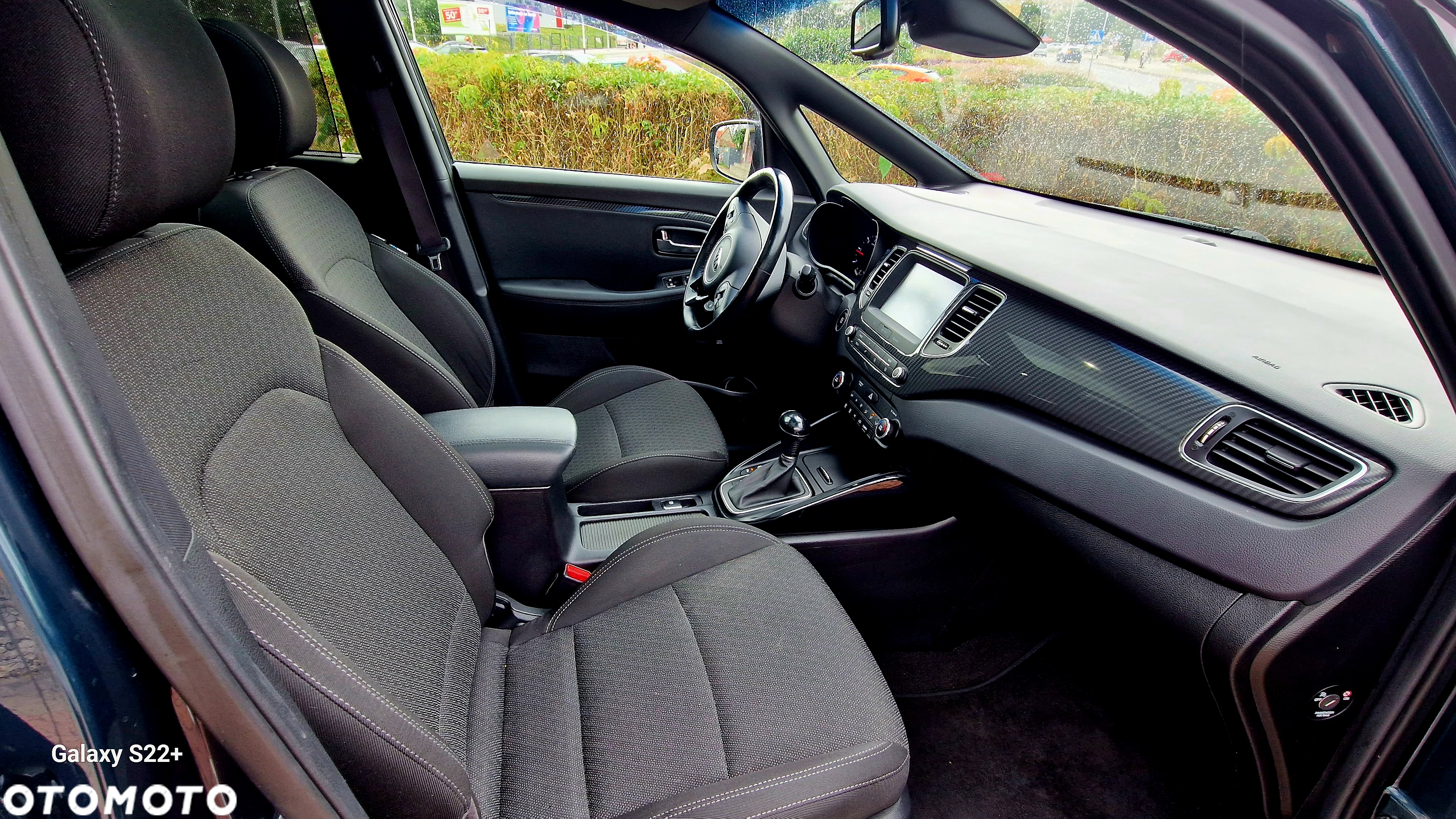 Kia Carens 1.7 CRDi Business Line 7os 7DCT - 9