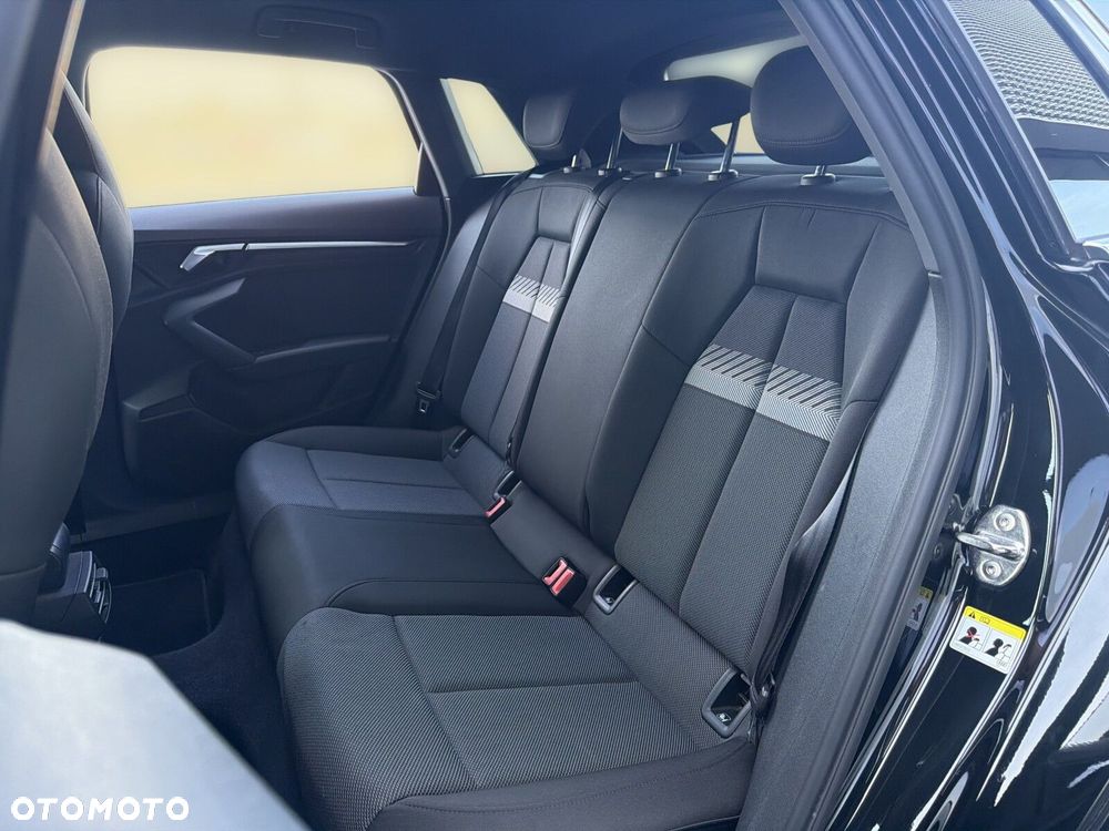 Audi A3 Sportback - 16