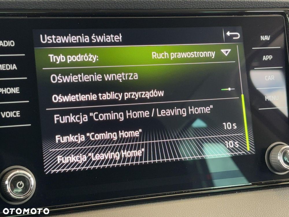 Skoda Karoq 1.5 TSI ACT Selection DSG - 36