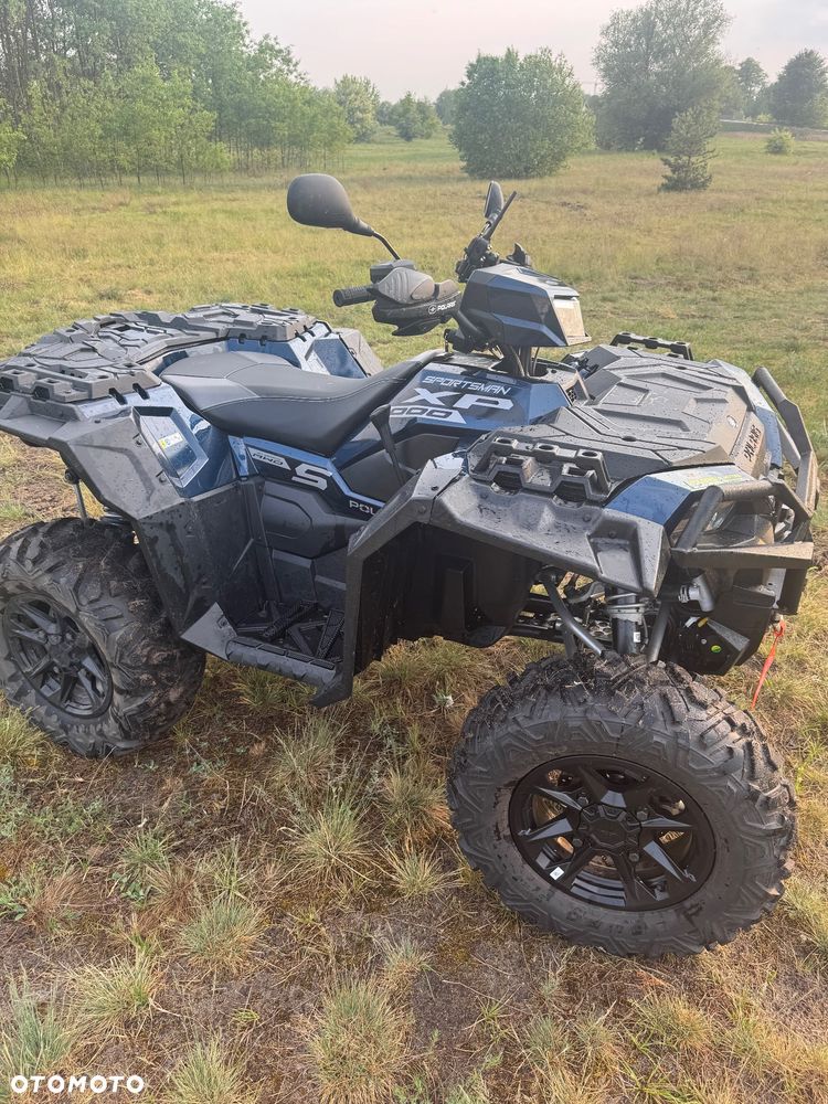 Polaris Sportsman - 1