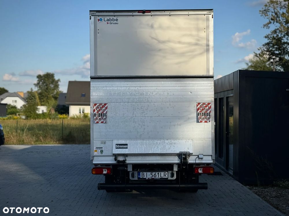 Iveco Daily 35C18 3.0 HPI 180KM / 2023 Rok Produkcji / Kontener 4,7m + Winda 750KG / 93.090KM PRZEBIEG / Automat Hi-Matic / ZAREJESTROWANY W PL - 9