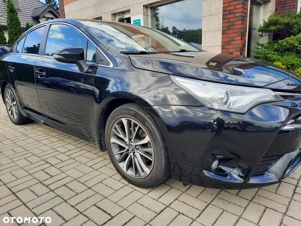 Toyota Avensis 1.8 Premium