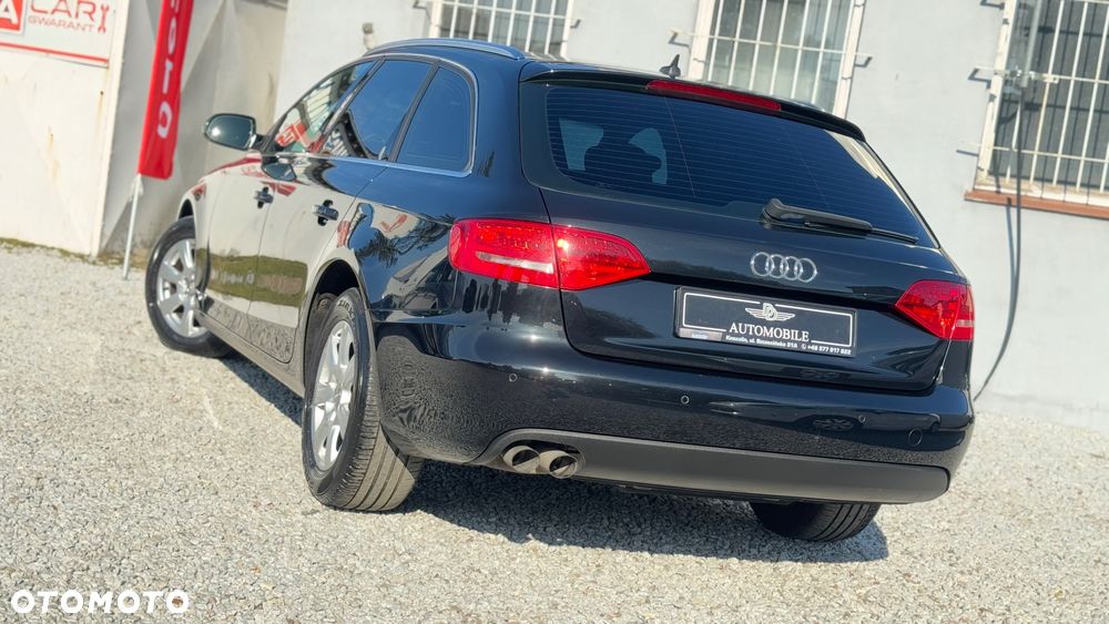 Audi A4 Avant - 16