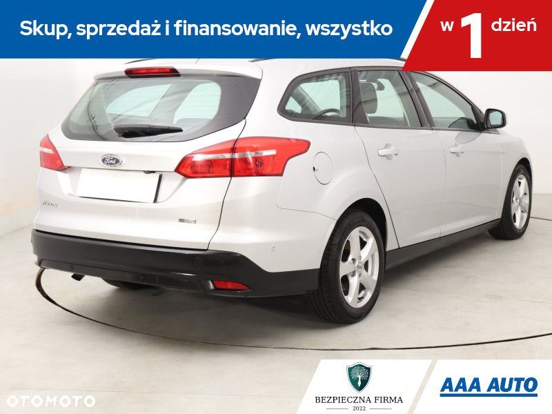 Ford Focus SW - 7