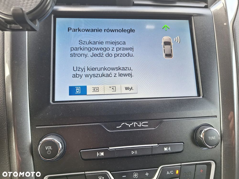 Ford Mondeo 2.0 Hybrid Titanium - 18