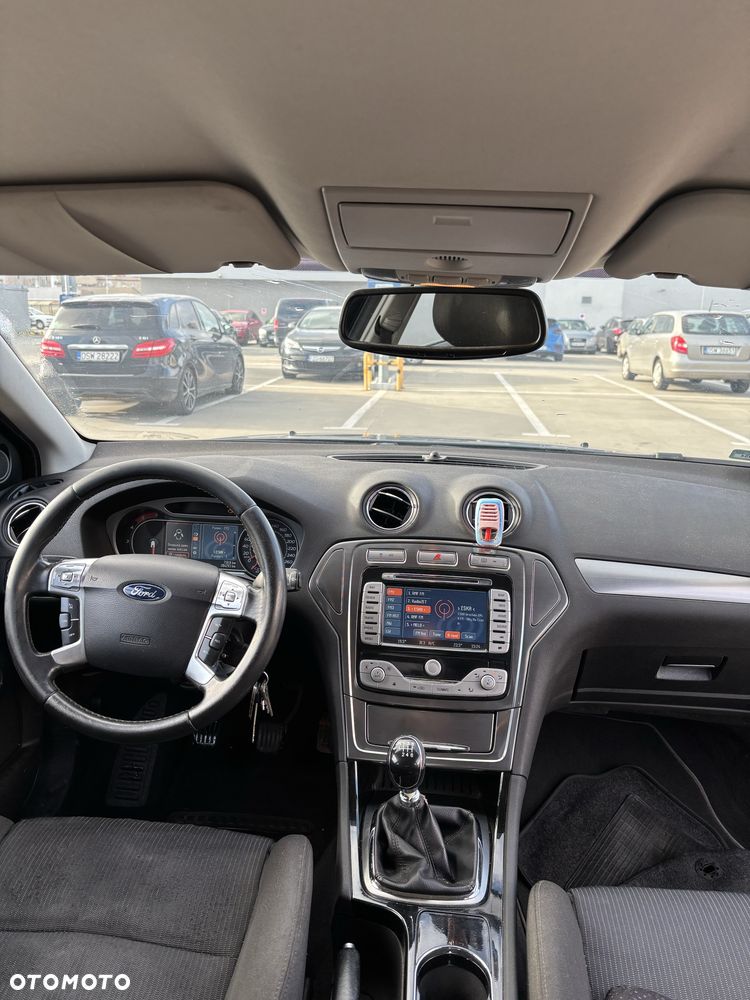 Ford Mondeo - 3