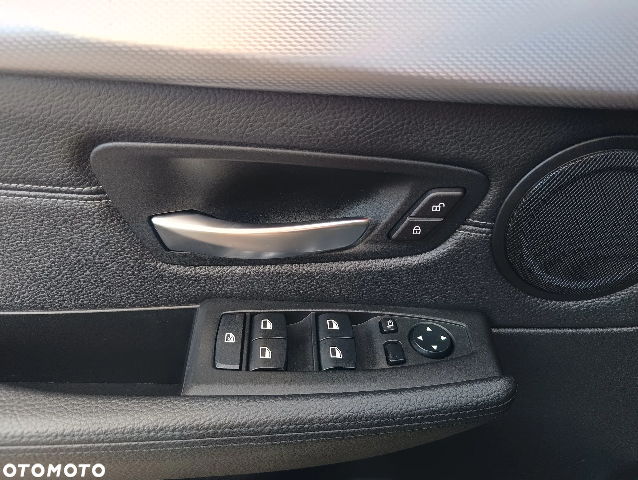 BMW Seria 2 220d Luxury Line sport - 29