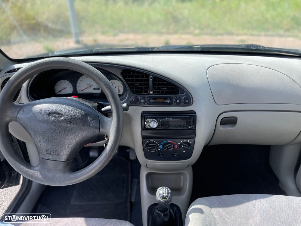 Ford Fiesta 1.25 Techno - 7