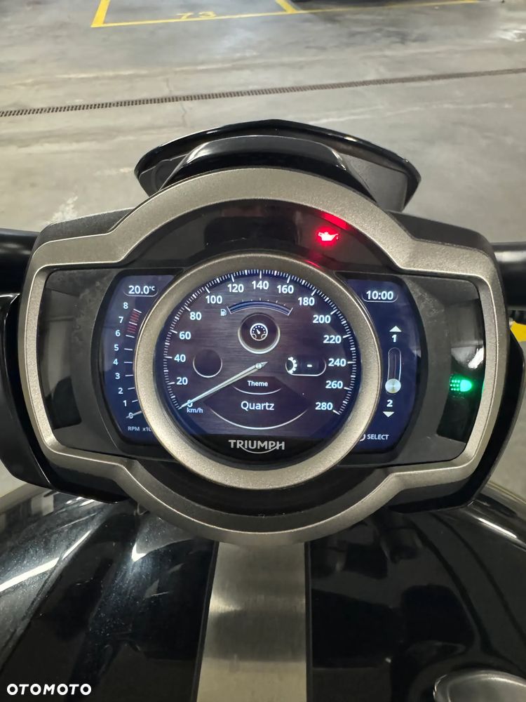 Triumph Rocket - 11