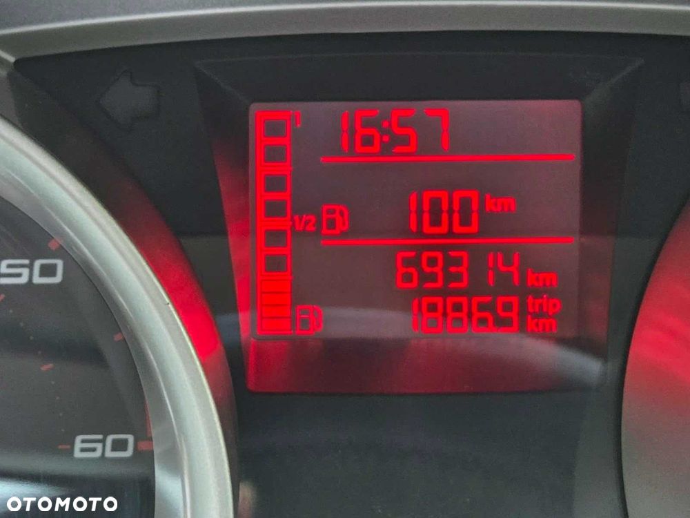 Seat Ibiza 2010 photo 4