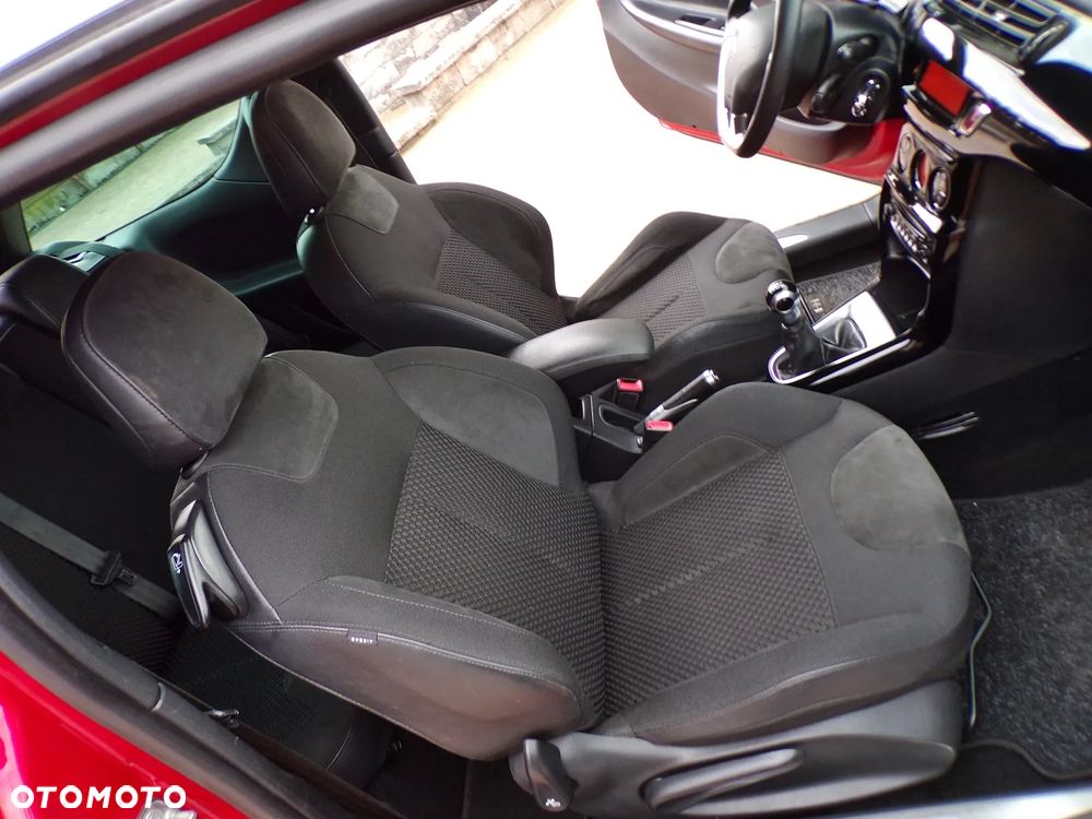 Citroën DS3 1.6 e-HDi SoChic - 24