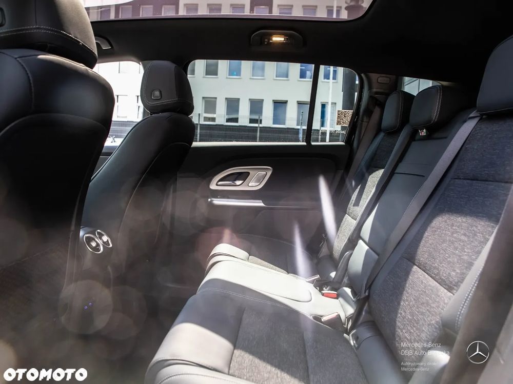 Mercedes-Benz GLB 250+ EQ 85kWh - 9