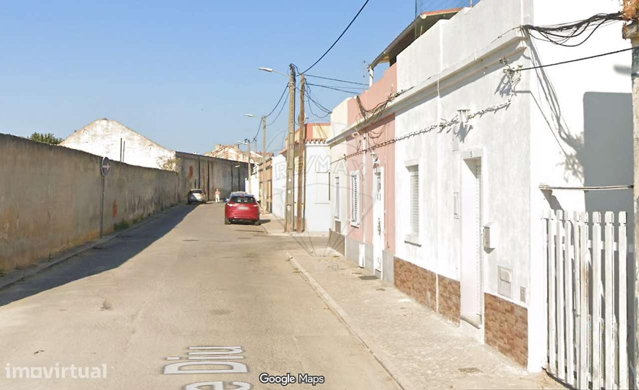 Moradia T1 para venda - Grande imagem: 2/3