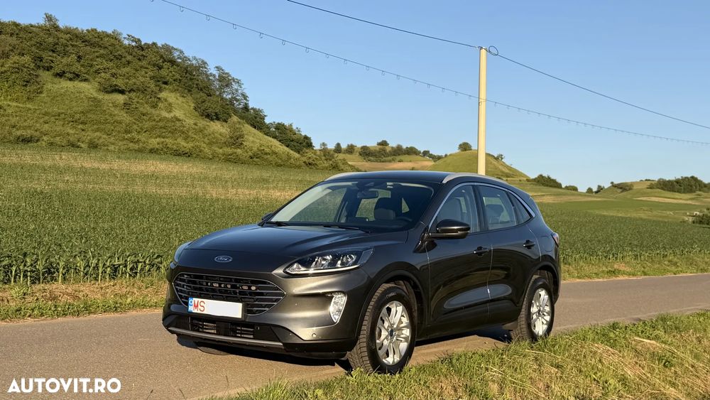 Ford Kuga 2.5 Duratec FHEV FWD Titanium - 6