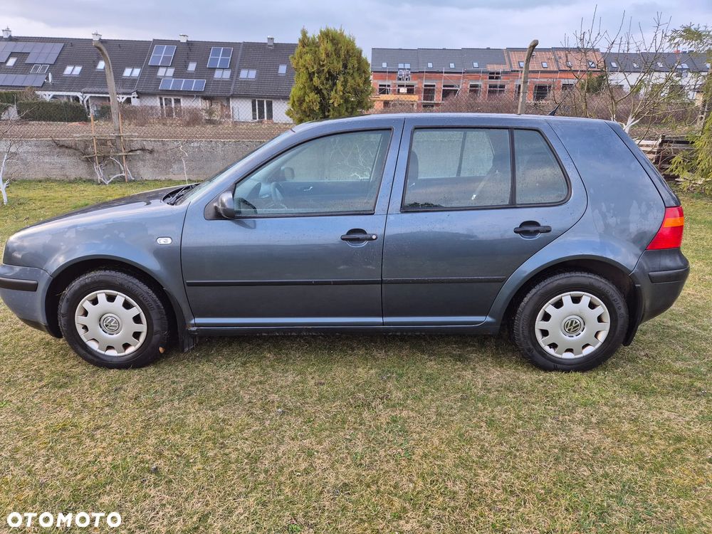 Volkswagen Golf 1.4 Basis - 1