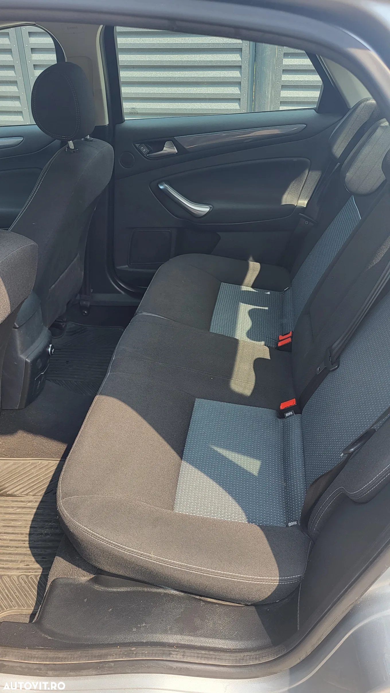 Ford Mondeo 2.0 TDCi Powershift Business Class - 5