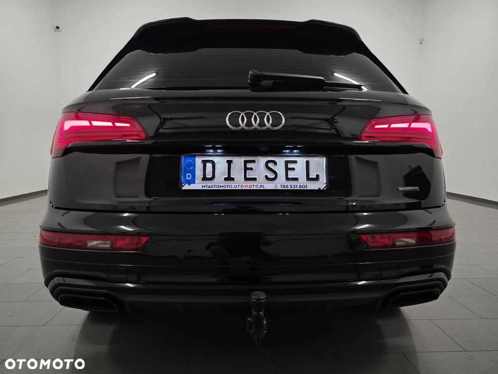 Audi Q5 40 TDI quattro S tronic S line - 38