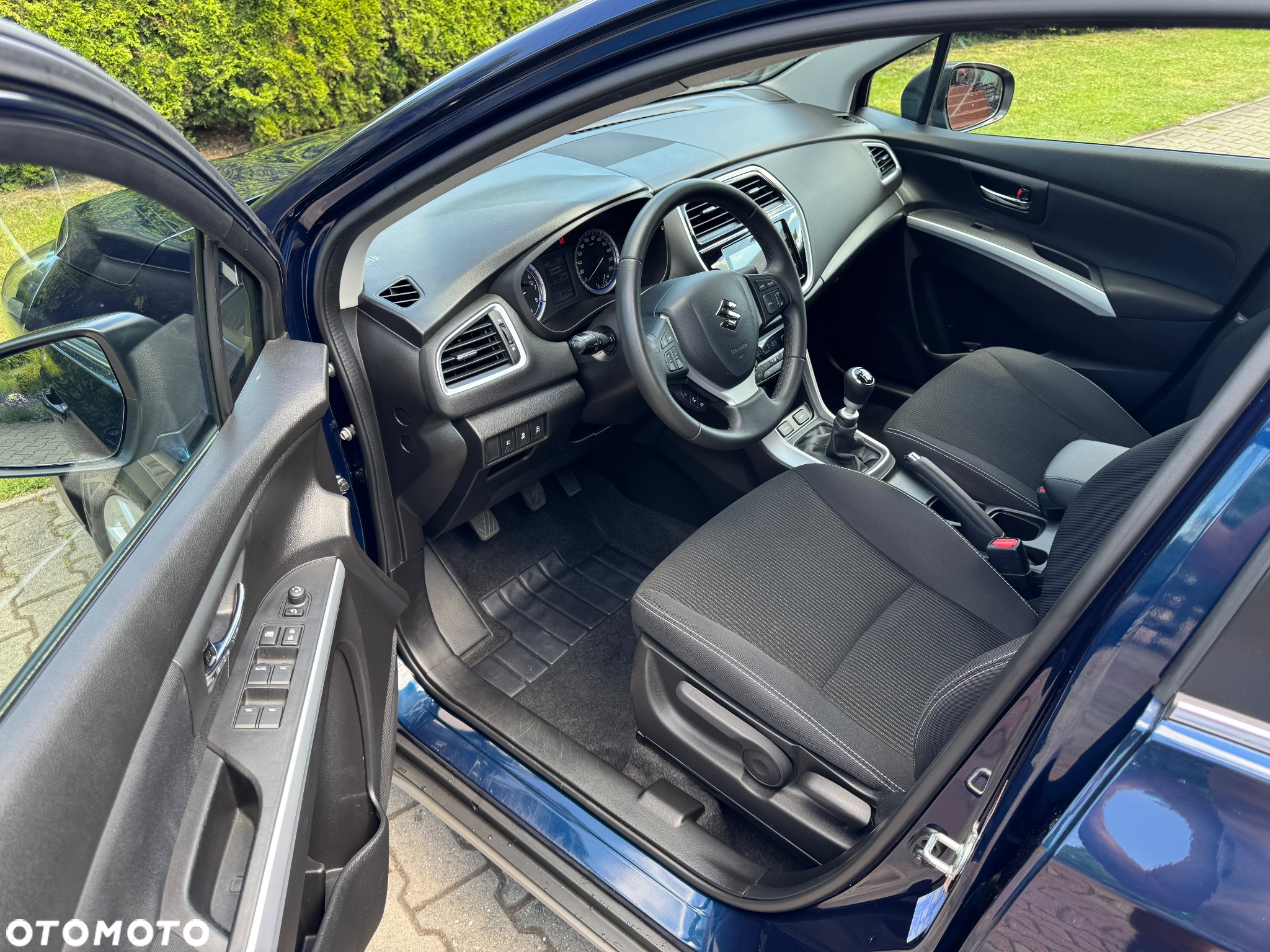 Suzuki SX4 S-Cross 1.4 T Premium - 14