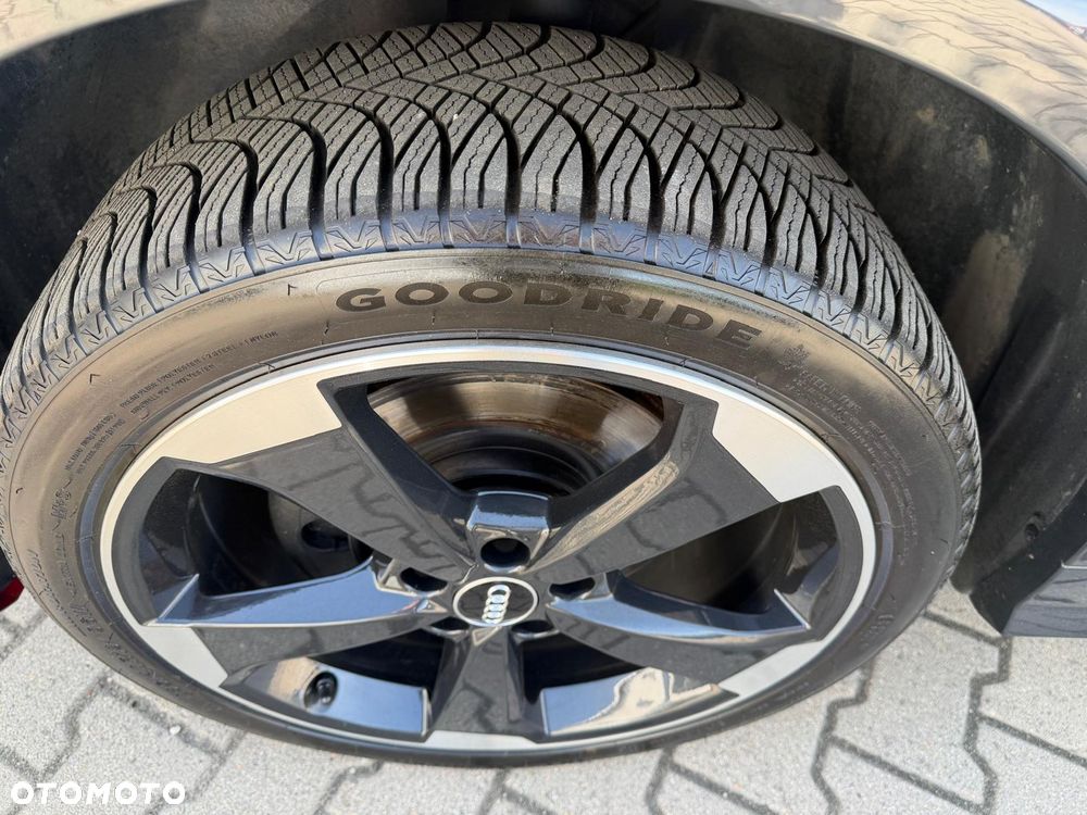 Audi Q2 2.0 TDI Quattro S tronic design - 32