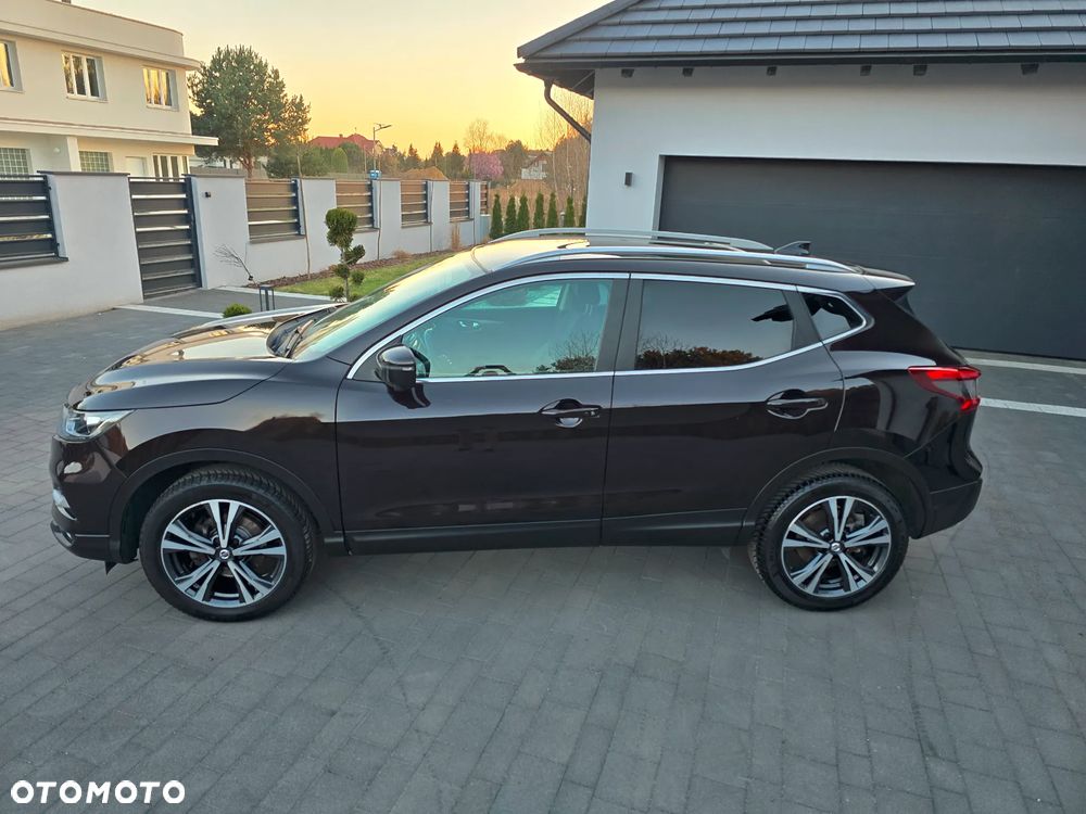 Nissan Qashqai 1.6 dCi Tekna S&S - 9