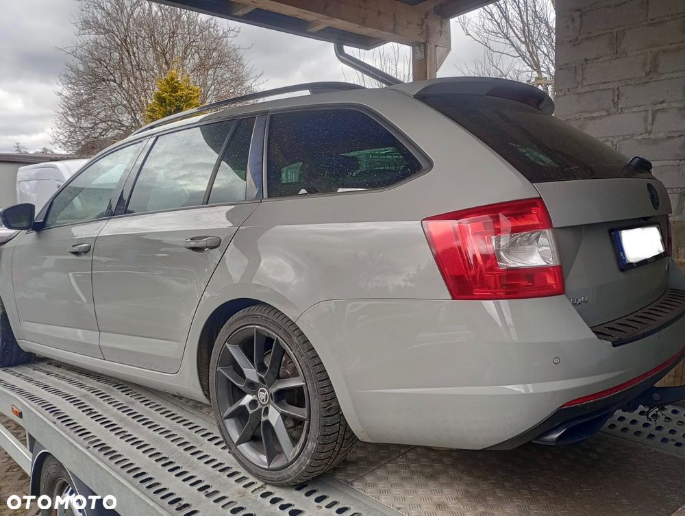 Skoda Octavia 2.0 TDI 4x4 RS DSG - 16