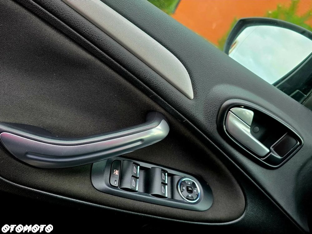 Ford S-Max 2.0 TDCi Titanium - 31