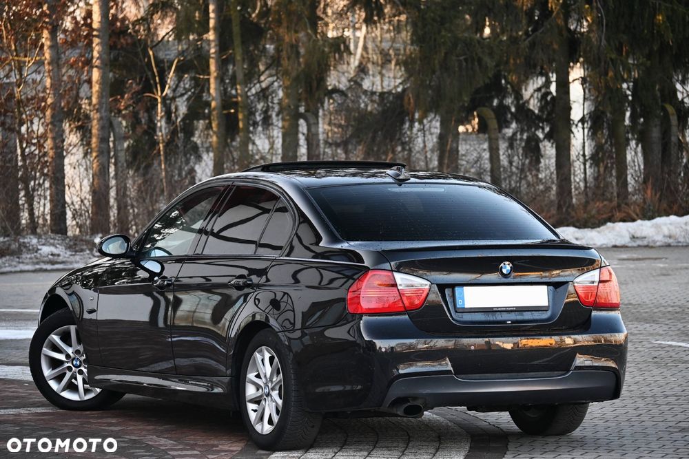 BMW Seria 3 318d DPF Edition Sport - 13