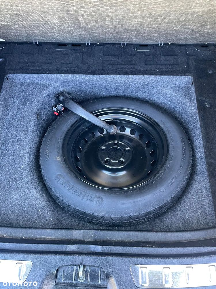 Mercedes-Benz Klasa B 180 CDI - 10