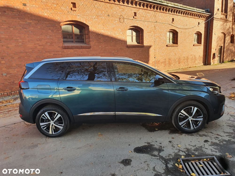 Peugeot 5008 2018 photo 3