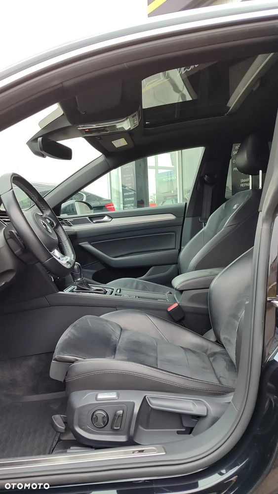 Volkswagen Arteon 2.0 TDI Bi-Turbo SCR 4Mot R-Line DSG - 17