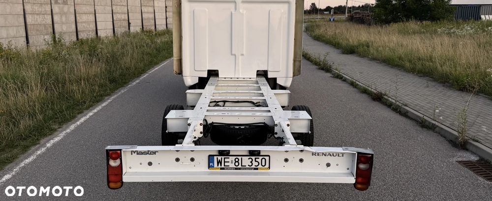 Renault Master III - 6