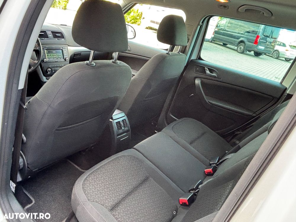 Skoda Yeti 1.4 TSI Elegance PLUS EDITION - 23