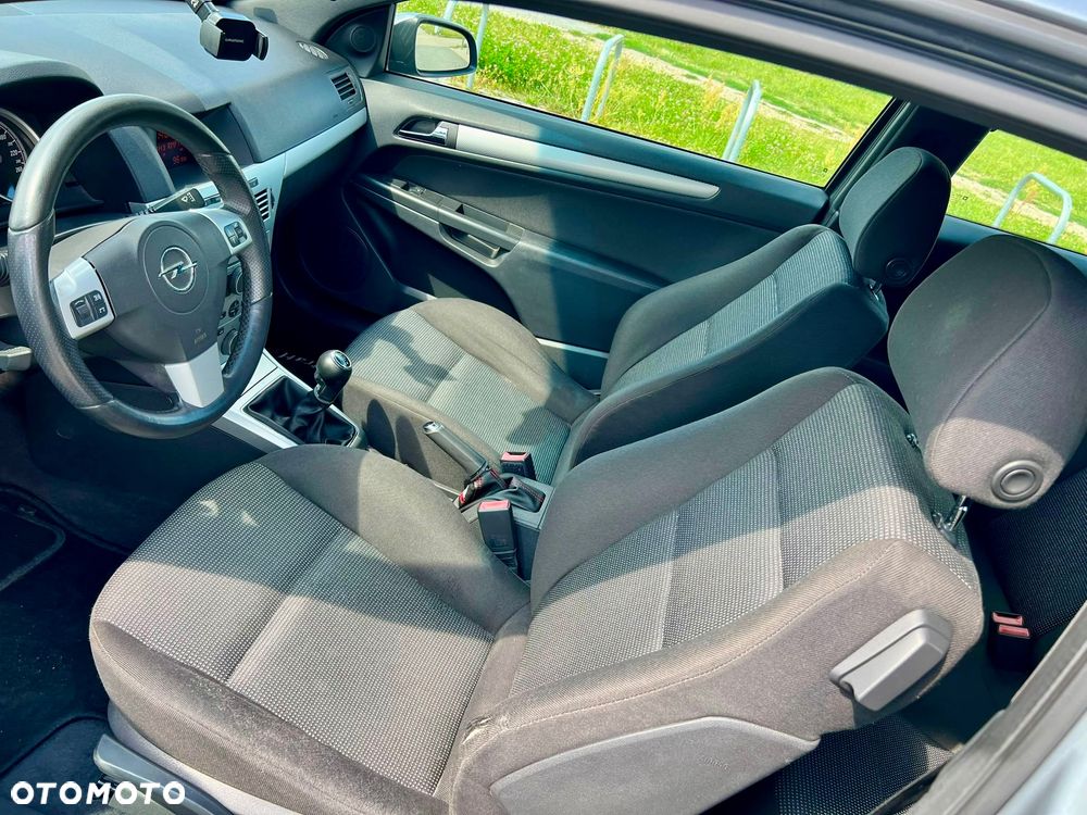 Opel Astra - 13