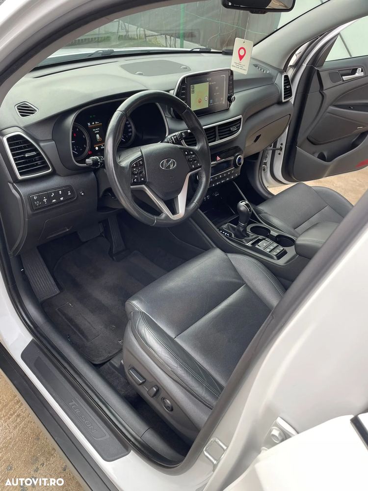 Hyundai Tucson 2.0 CRDI 4WD Automatik Style - 6