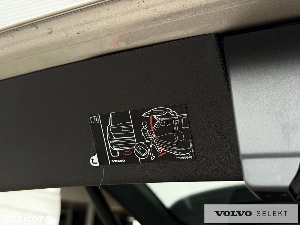 Volvo XC 90 - 13