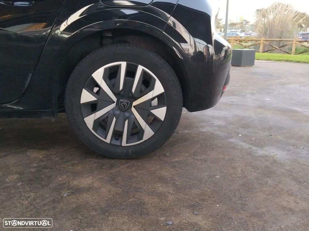 Peugeot 208 1.2 PureTech Active - 18