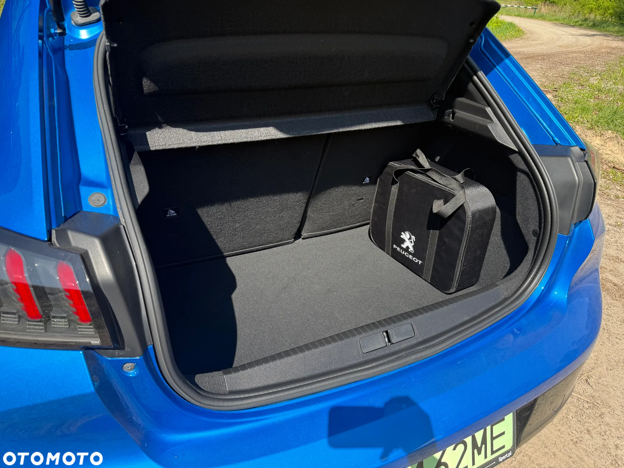 Peugeot 208 e-208 GT - 5