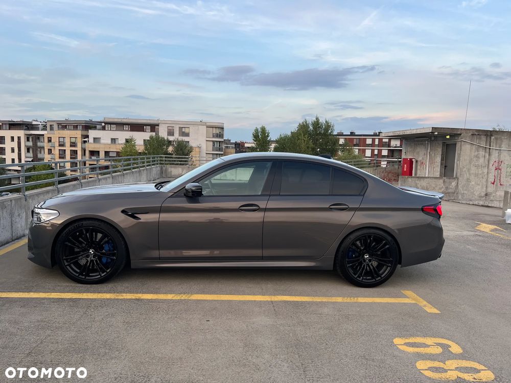 BMW M5 Competition - 8
