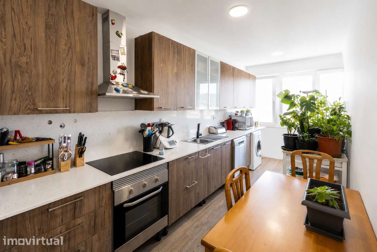 Apartamento T3 Remodelado, Odivelas - Grande imagem: 2/18
