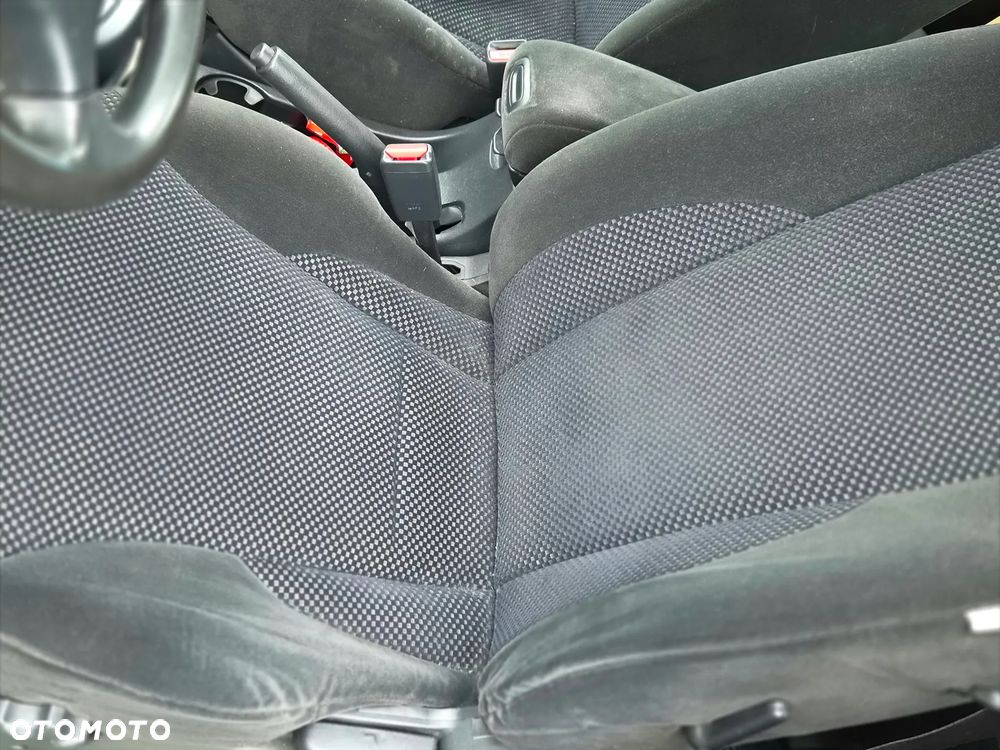 Hyundai Tucson - 25