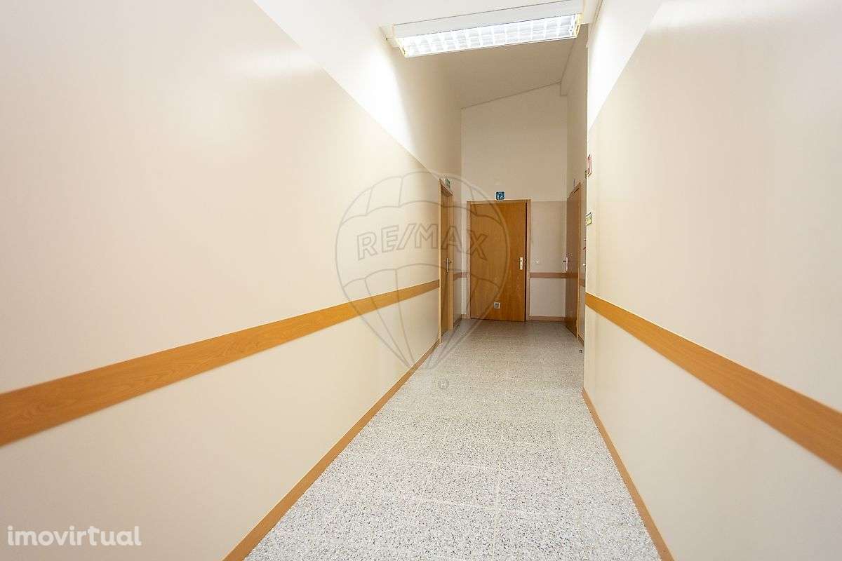 Loja  para arrendamento - Grande imagem: 5/32